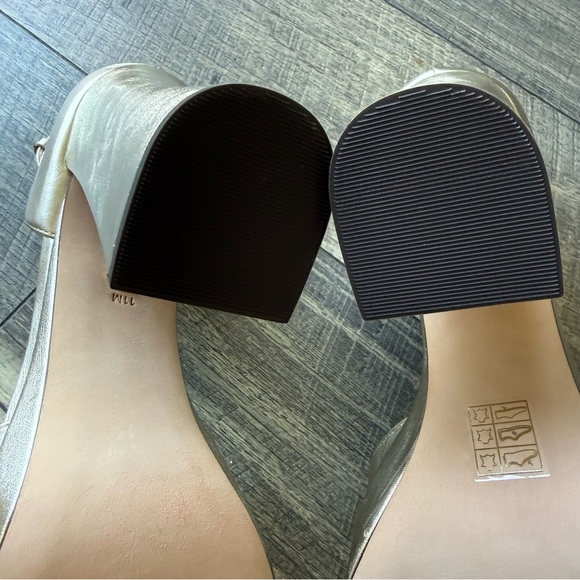 NWT Tory Burch Metallic Spark Gold Platform Heels Retro 70s Disco Style Size 11
